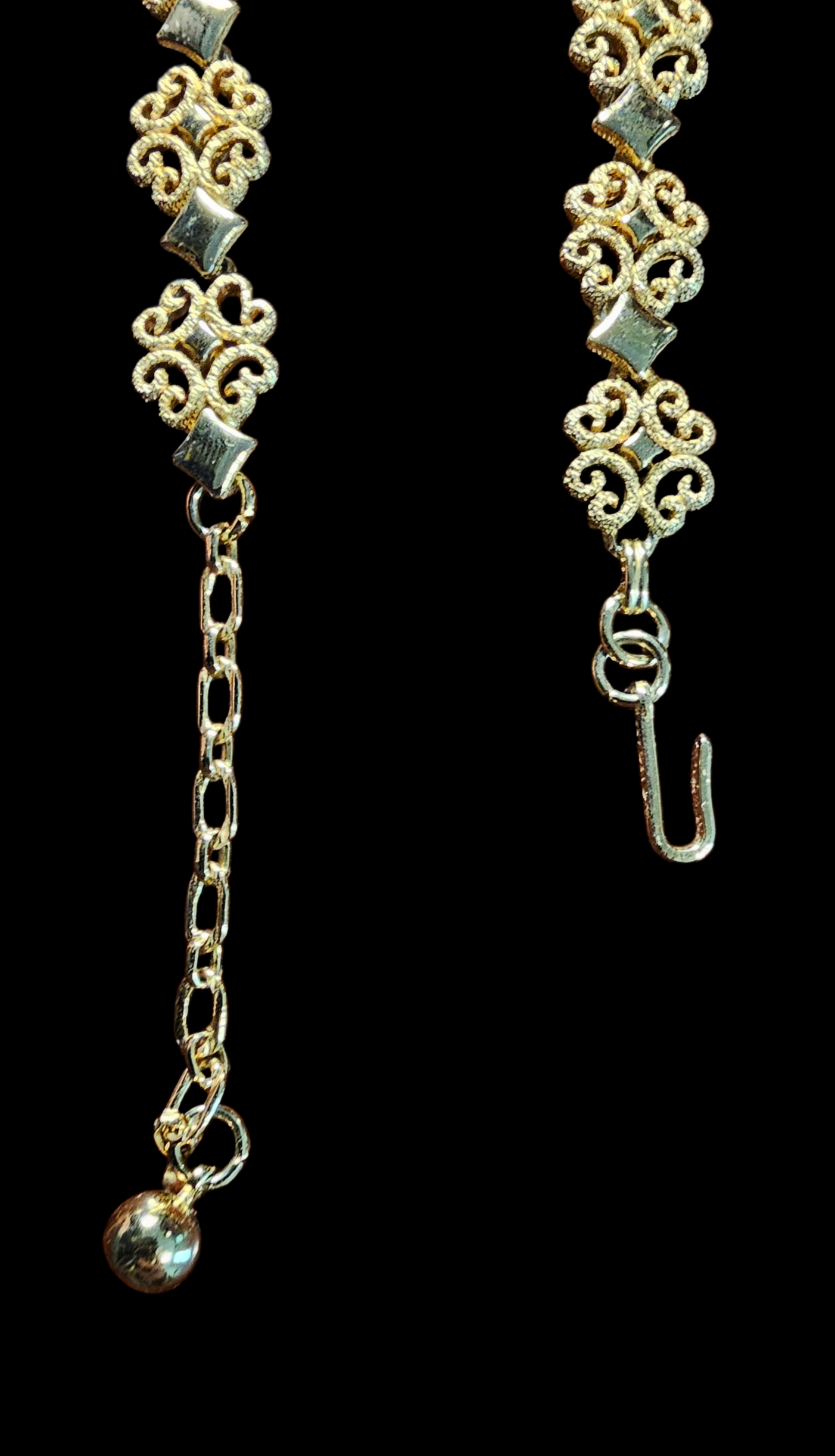 Vintage Avon Gold Filigree 14" Necklace and 7" Bracelet set