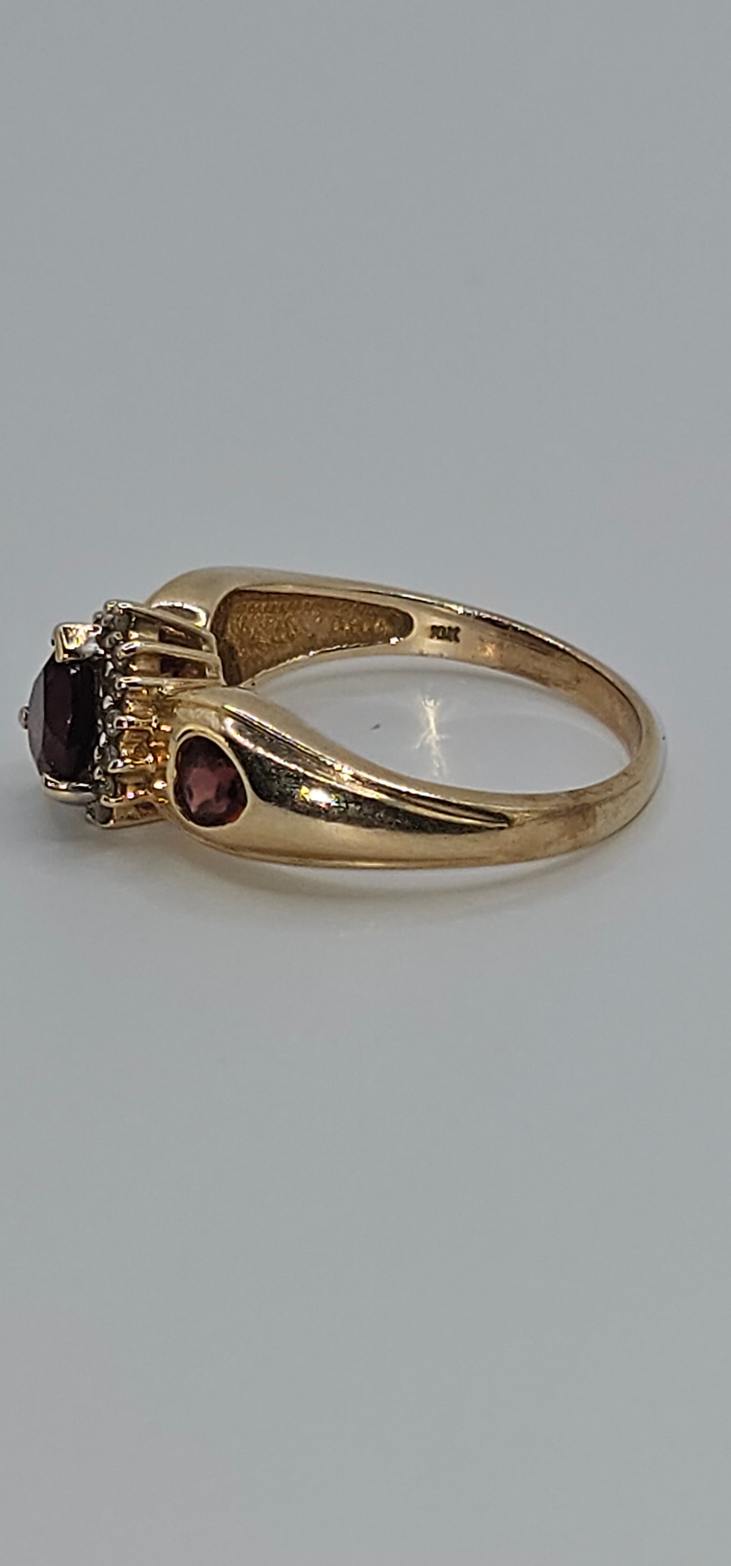 Garnet and Diamond ring