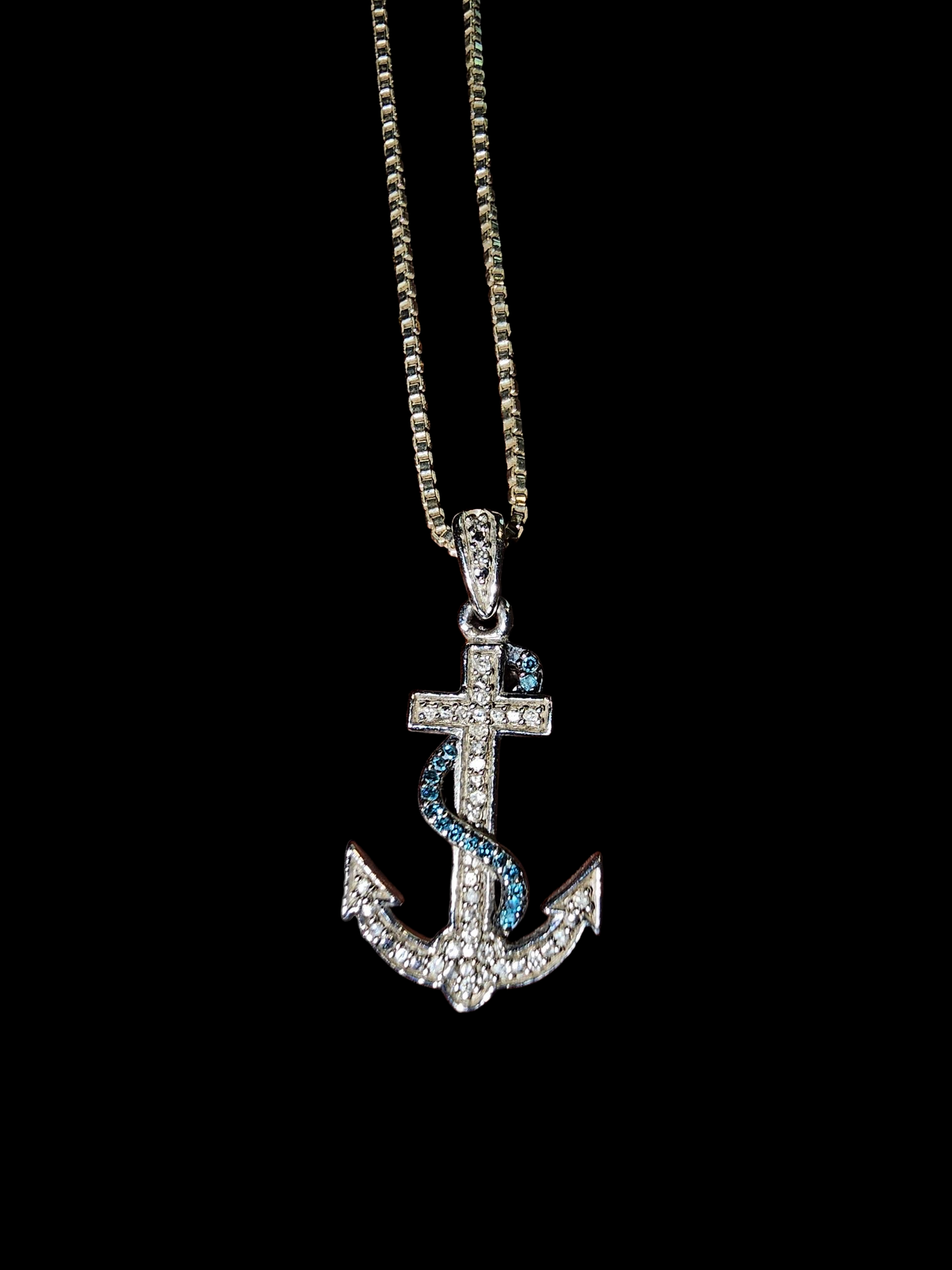 Anchor design necklace and ring set
