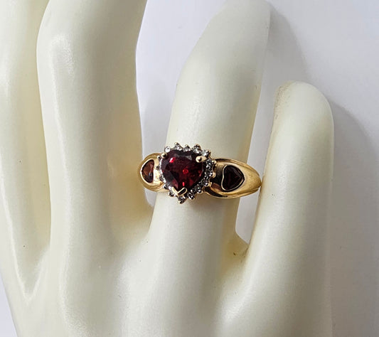 Garnet and Diamond ring