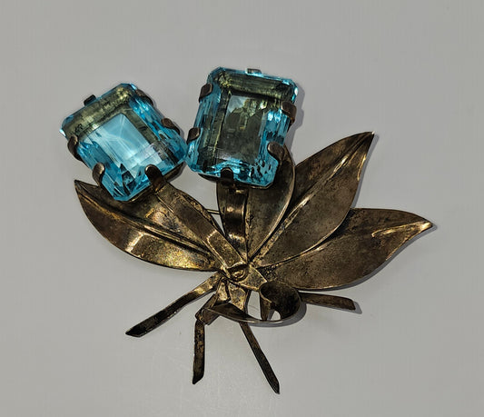 Vintage Silver Flower Brooch Aquamarine color stones, emerald cut